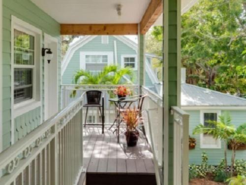 Seaglass Inn Bed And Breakfast Мельбурн-Бич Экстерьер фото